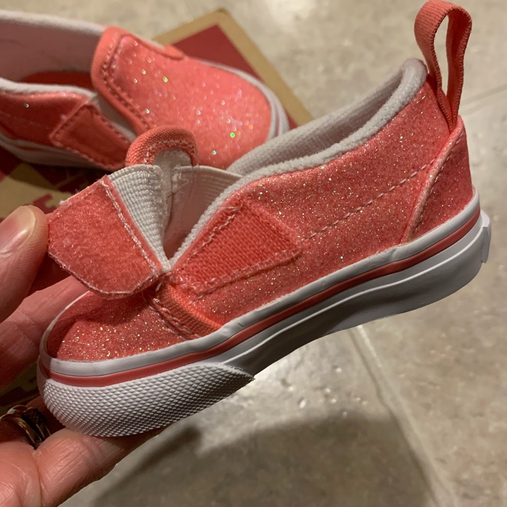 Vans Baby Girl Pink Glitter Slip On Shoes Size 2 NIB! - Picture 6 of 7